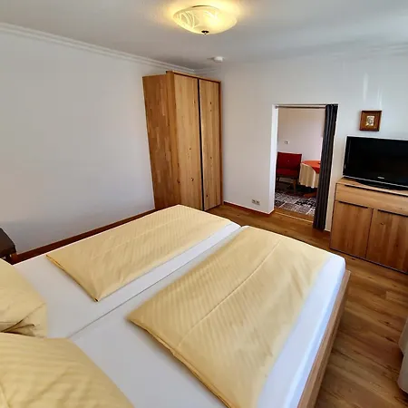 Adoris Auf Der Lindauer Insel Apartment *